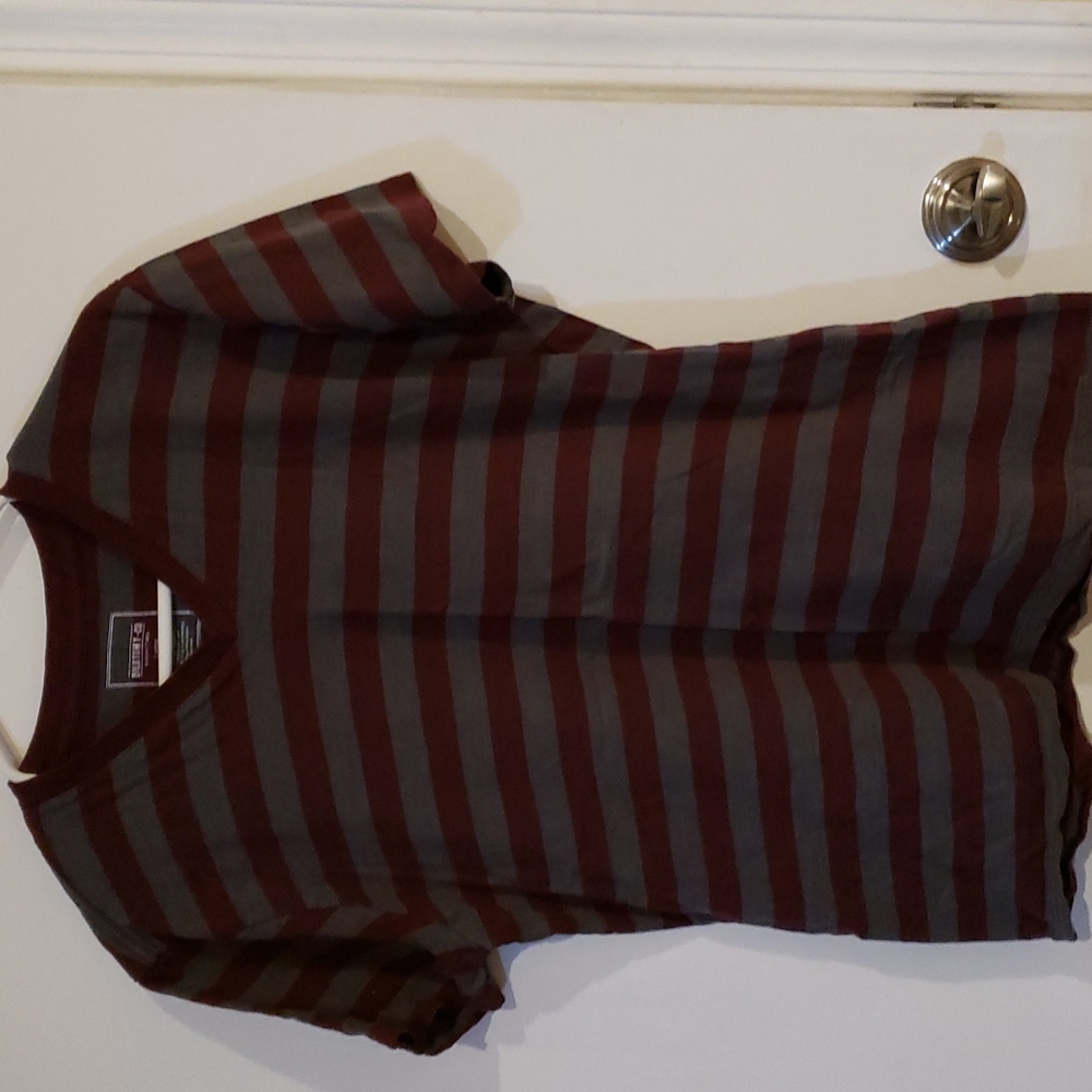 Dikotomy Men''s Striped T-shirt Size L